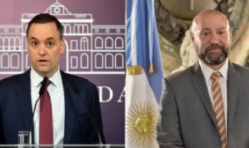 Nuevos audios comprometen a Spagnuolo y desmienten a Manuel Adorni por el caso de la "radiografía del perro"
