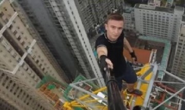 El influencer famoso por escalar edificios, murió tras caer desde un piso 68