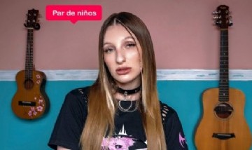 Quién es Yami Safdie, la tiktoker argentina que lanzó su álbum tras hacerse viral en redes
