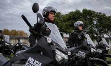 La Ciudad de Buenos Aires refuerza la seguridad con más motos, patrulleros y un simulador de incendios para entrenamiento