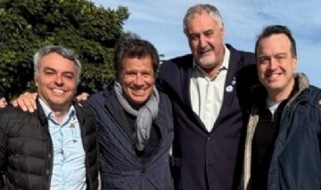 Facundo Manes lanzó su propia fuerza política por fuera de la UCR y acompañado por el socialismo de Santa Fe