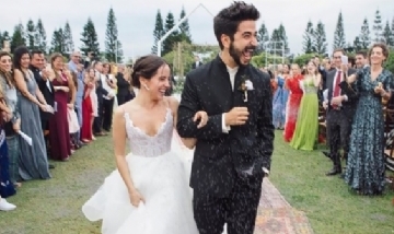Evaluna, la hija menor de Ricardo Montaner, se casó con el cantante Camilo