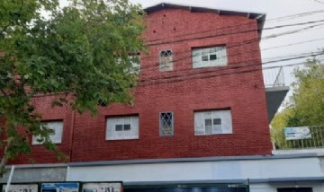 Una empresa argentina invirtió en el país restaurando un edificio emblemático para generar empleo en Mendoza