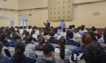 Más de 180 estudiantes participaron esta semana del programa "Educación + Justicia"