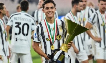 Paulo Dybala fue galardonado como el mejor jugador de la liga italiana 2020