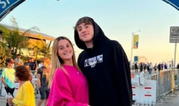 Paulo Londra se fue de vacaciones a Los Ángeles con su nueva novia, Martu