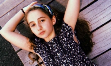Falleció la estrella infantil Laurel Griggs a los 13 años