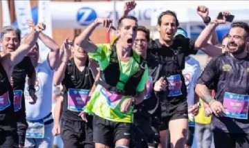 Histórico: Alex Roca fue la primera persona con una parálisis cerebral en terminar una maratón