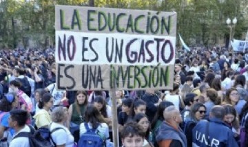 Universidades convocaron a una nueva protesta y en Rosario será marcha de antorchas