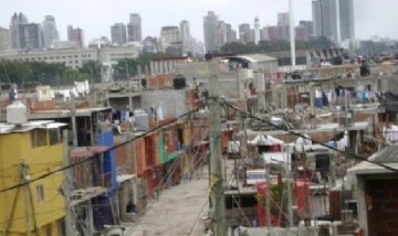4,5 millones de personas con trabajo ingresan en la pobreza