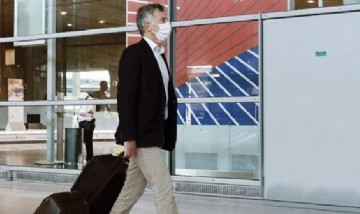 La justicia lo autorizó y Mauricio Macri viaja a Italia para competir en el mundial de bridge