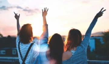 Día del Amigo: ¿por qué se festeja todos los 20 de julio en Argentina?