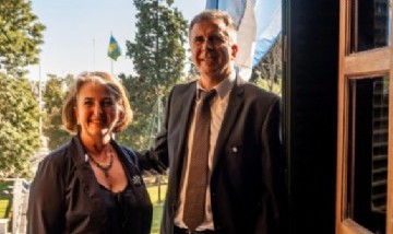 Juanci Martínez recibió delegaciones extranjeras en América para mostrar el modelo productivo local