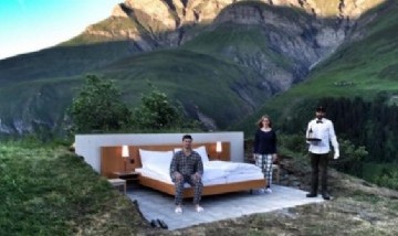 El "hotel de cero estrellas" creado en Suiza donde dormir no es precisamente el objetivo principal