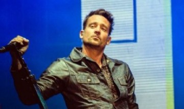 Chano dio un show en Ituzaingó y generó preocupación en sus fans por su estado