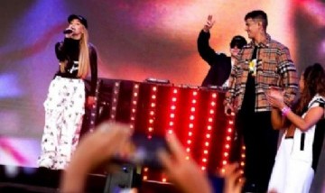 Bizarrap, Nicki Nicole y El Duki se quedaron varados en el barro y tuvieron que empujar la camioneta