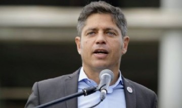Axel Kicillof arranca la campaña con un dardo al Gobierno nacional: "500 días sin obra pública"