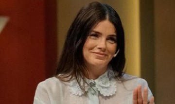 Natalie Pérez reveló que su primer beso fue actuado y con Benjamín Rojas: "Re incómodo"