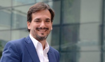 El director del Banco Provincia repudió al concejal libertario denunciado por extorsión sexual