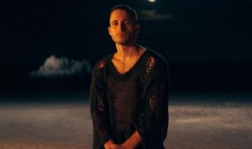 Wos estrenó el single de "Melancolía", tercer y último adelanto de su nuevo disco