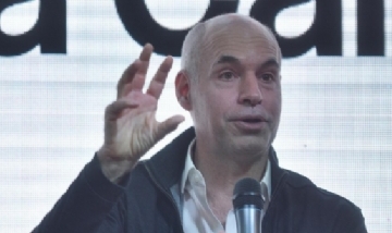 El estornudo de Larreta que se volvió viral en internet