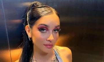 María Becerra no aguantó el calor en Formosa y se descompensó en el show: "Casi palmo"