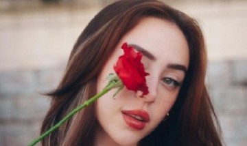 Nicki Nicole adelantó parte de su nuevo tema Ojos Verdes dedicado a Peso Pluma