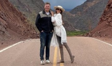 "Tirando unos prohibidos": la desopilante secuencia de imágenes de Barby Franco y Burlando en Cafayate