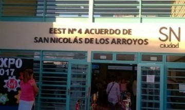 San Nicolas: alumnas protagonizaron una pelea en la Técnica 4