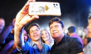 Espinoza, Kicillof y Magario despidieron el año con un masivo encuentro de unidad en La Matanza