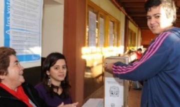 Los jóvenes de 16 y 17 años votaron por primera vez en las PASO del domingo