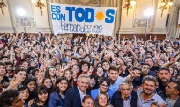 Julia Epstein: "El macrismo nunca escuchó a la juventud"