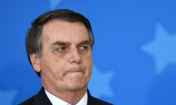 Bolsonaro apunta a las comunidades indígenas y ONG