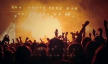 Con una variedad infinita de propuestas nocturnas, Mar del Plata es el nuevo destino joven