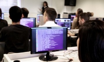 En Rosario comenzaron las clases de la Tecnicatura Universitaria en Programación de Videojuegos