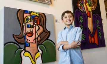 Andrés Valencia, un pintor de 10 años que asombra y vende todo en Miami