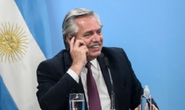 Coronavirus: El Presidente anunció que el Gobierno firmó el acuerdo con Rusia para la llegada de la vacuna Sputnik V