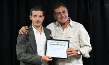 Rubén Eslaiman recibió el Premio Parlamentario 2026 como uno de los diputados más activos de la Legislatura bonaerense