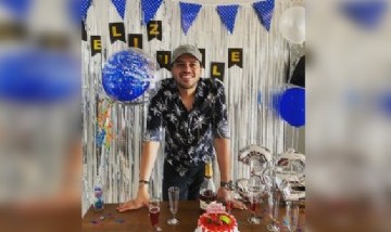 Wilmer festejando su cumpleaños en Bogotá, Colombia.