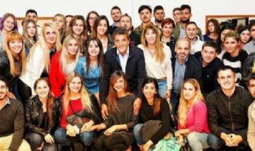 Massa es unos de los dirigentes que más empatía genera en los Jóvenes.