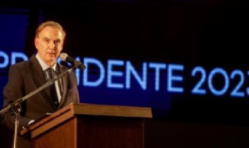 Miguel Ángel Pichetto lanzó su precandidatura presidencial con un acto en Ferro