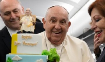 El papa Francisco envió un mensaje a los jóvenes en su cumpleaños 88