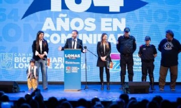 Federico Otermin celebró el aniversario de Lomas y convocó a las Jornadas Solidarias en las 14 ciudades del distrito