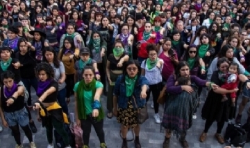 La nueva amenaza machista: "Si denuncian abusos o violencia se van a quedar solas"
