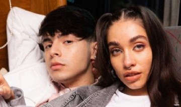 Mirá cómo es la lujosa casa que comparten María Becerra y Rusherking