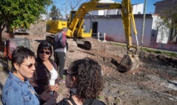 Quilmes inició la pavimentación de 10 cuadras en Villa Alcira con fondos municipales