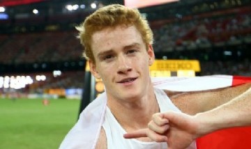 Conmoción en el deporte: A los 29 años murió Shawn Barber, campeón mundial de atletismo