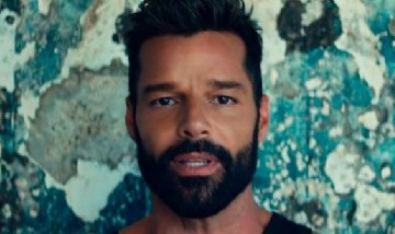 "Me lo confesó y es argentino": revelan quién fue el primer amor de Ricky Martin