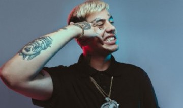 Duki saca a la luz su segundo disco, "Desde el Fin del Mundo": "Si yo cantara piola, no usaría autotune"