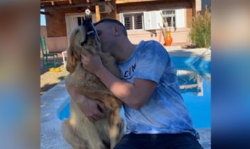 Nico y su perrito, Ramallo, Buenos Aires .